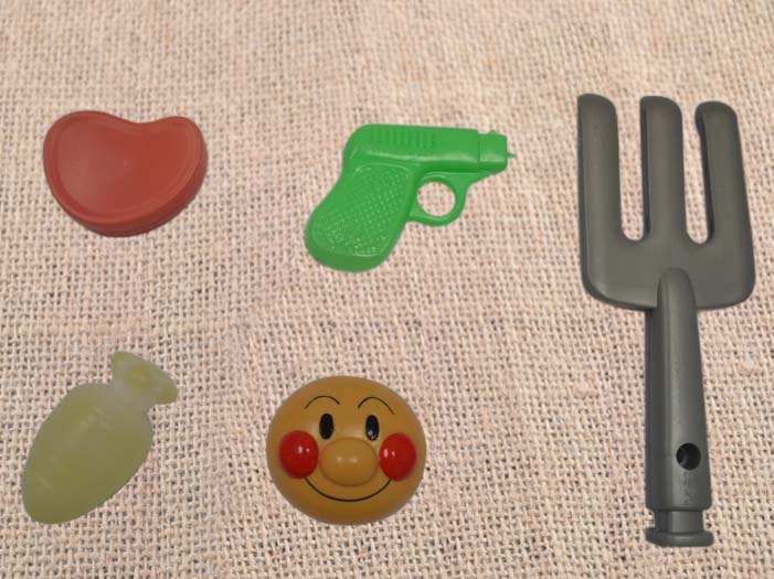 看一下河西吹塑玩具和传统塑料玩具有什么区别？的图片